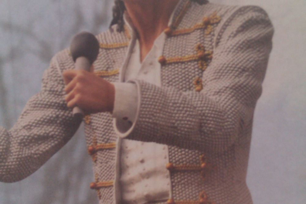 Honest-this IS the statue of Michael Jackson outside Fulham FC-the mind boggles.